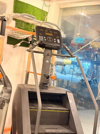 StairMaster || Stair Climber || Step Mill || Stair Stepper