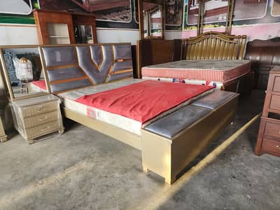 wooden bed \ king size bed \ double bed \ bed for sale