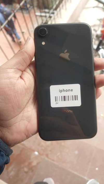 utgnt sale I phone xr 64 gb ha batter 78 helt hai or koi masla nahi ha