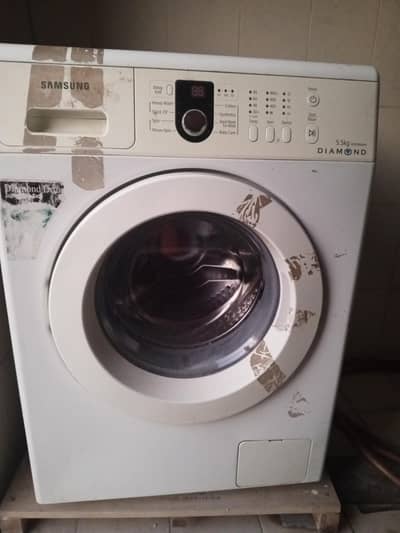 Samsung 5.5 kg capacity front-loadind washing machine