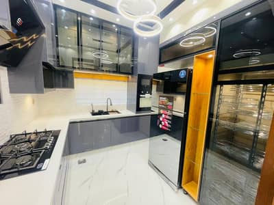 Brand New 10 Marla Upper Portion