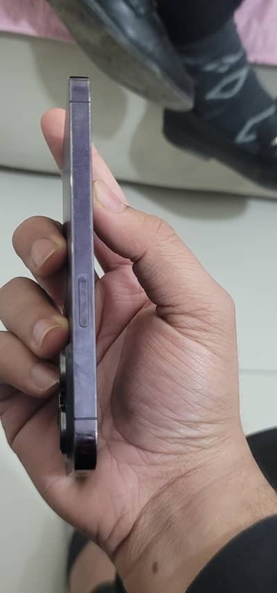 14  pro factory unlock