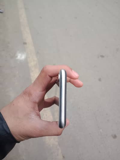 I PHONE X PTA APPROVED