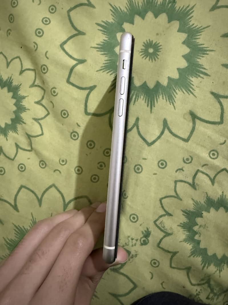 I phone 11 jv 128 gb 7