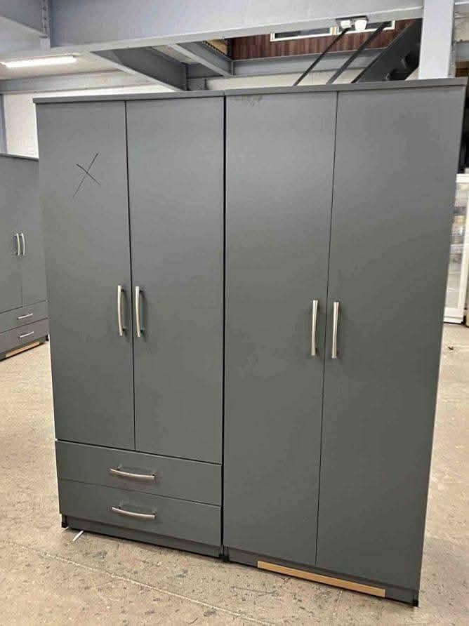 wardrobe,Almari 3