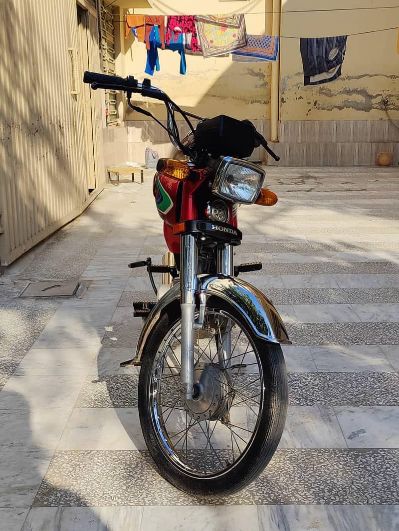 ہونڈا سی ڈی سیون ٹی 0