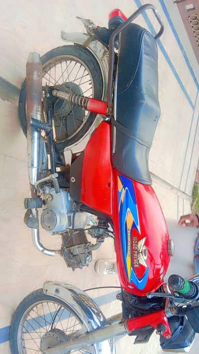 engine pack hy tyre ok hin battery horn ok 03016911921 per call kr len