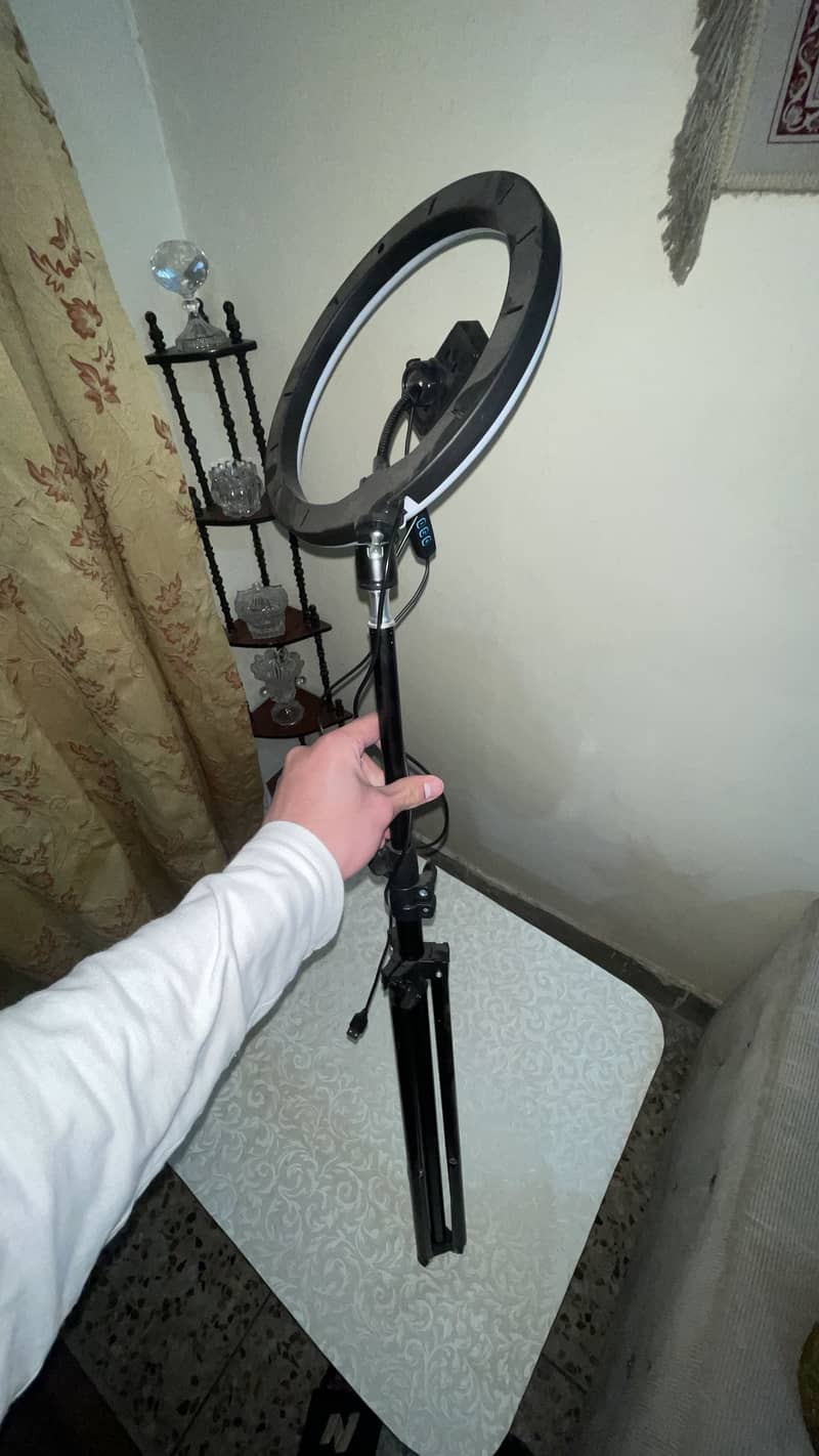 RingLight Tripod 1