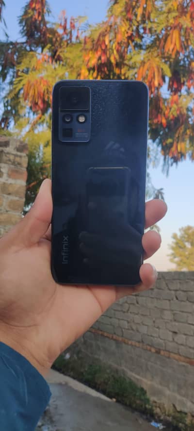 exchange possible with iphone 13 JV uper paisay dy du ga