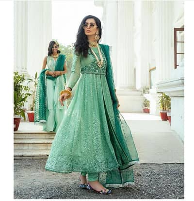 Mushq branded stitched suit