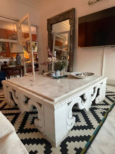 Beautiful coffee center table