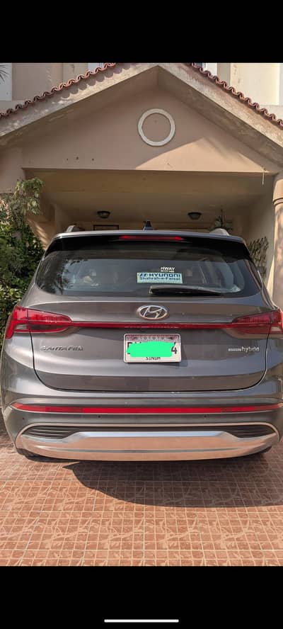 hyundai satna fe signature