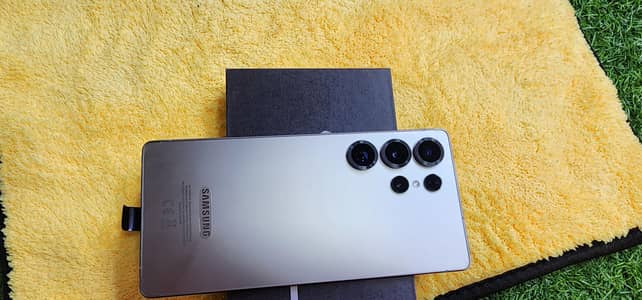 Samsung s25 ultra complete box just box open