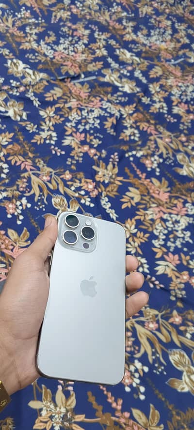 iphone 15 pro max jv