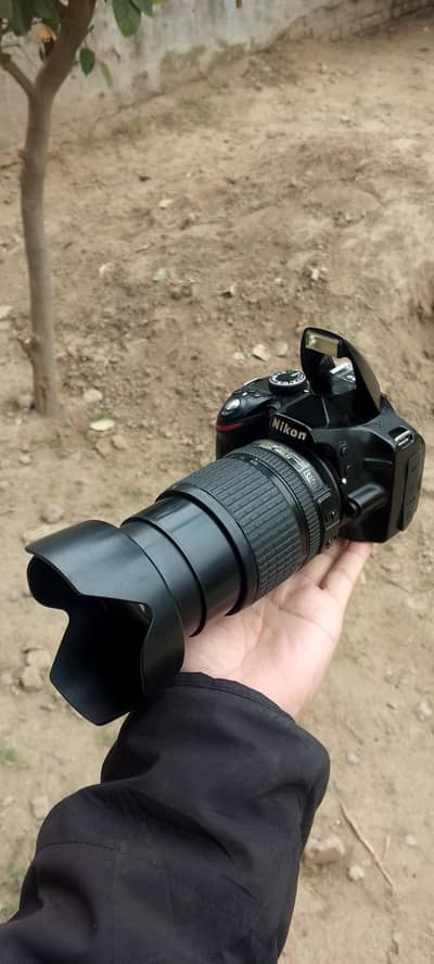 Dslr D3200 Nikon Professional Camra    Lanz 18.105mm VR Atuo Nikon
