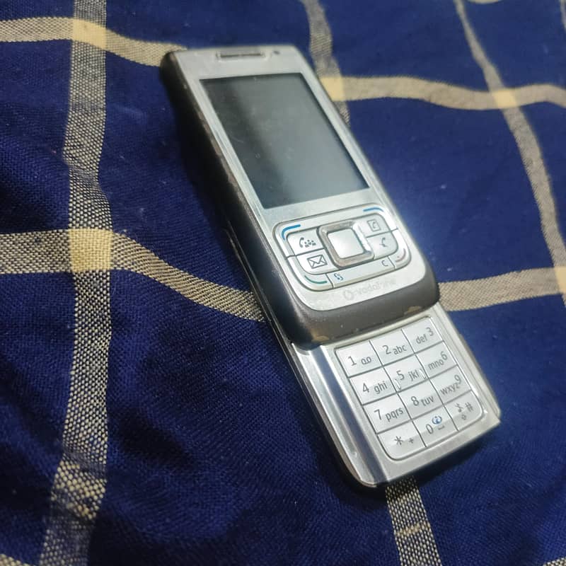 nokia E65 2