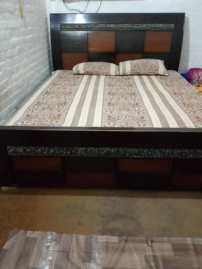 bed for sale with spring metress