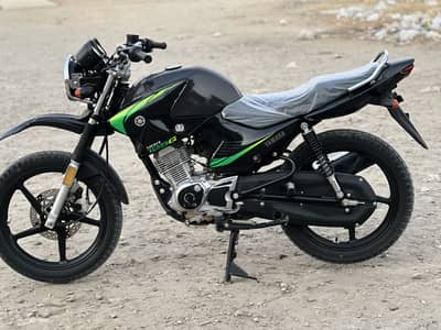 Yamaha 125 YBR G  2025/26 model new shape urgent sale