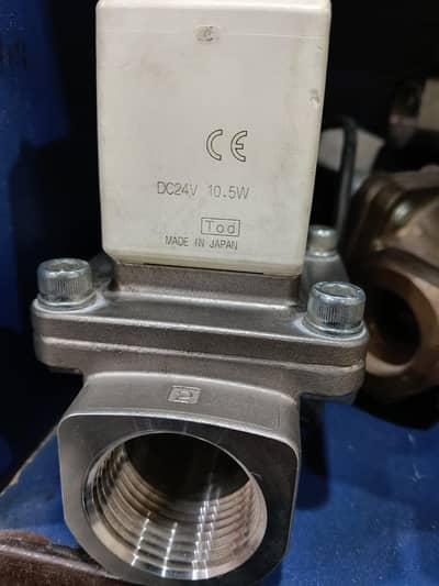 SOELNOID VALVE 1". SS BODY.