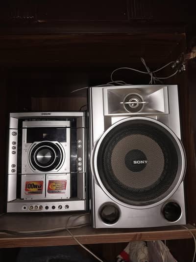 sony speakers and cd cassete player