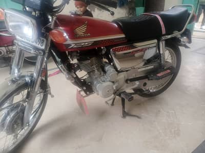 Honda CG 125 2025 sliver self start