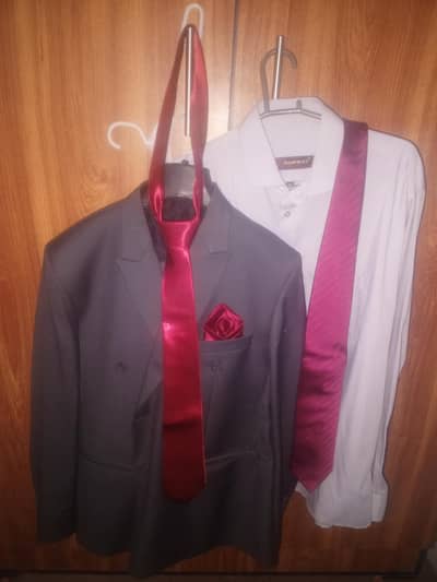 Fullpress 2 piece Suit with 2 ties and shirt (Large Size)