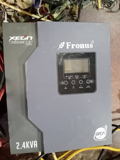 Fronus inverter 2.4KVA version 1.0