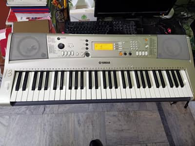 Yamaha keyboard psr e313