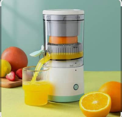 Rechargeable citrus juicer