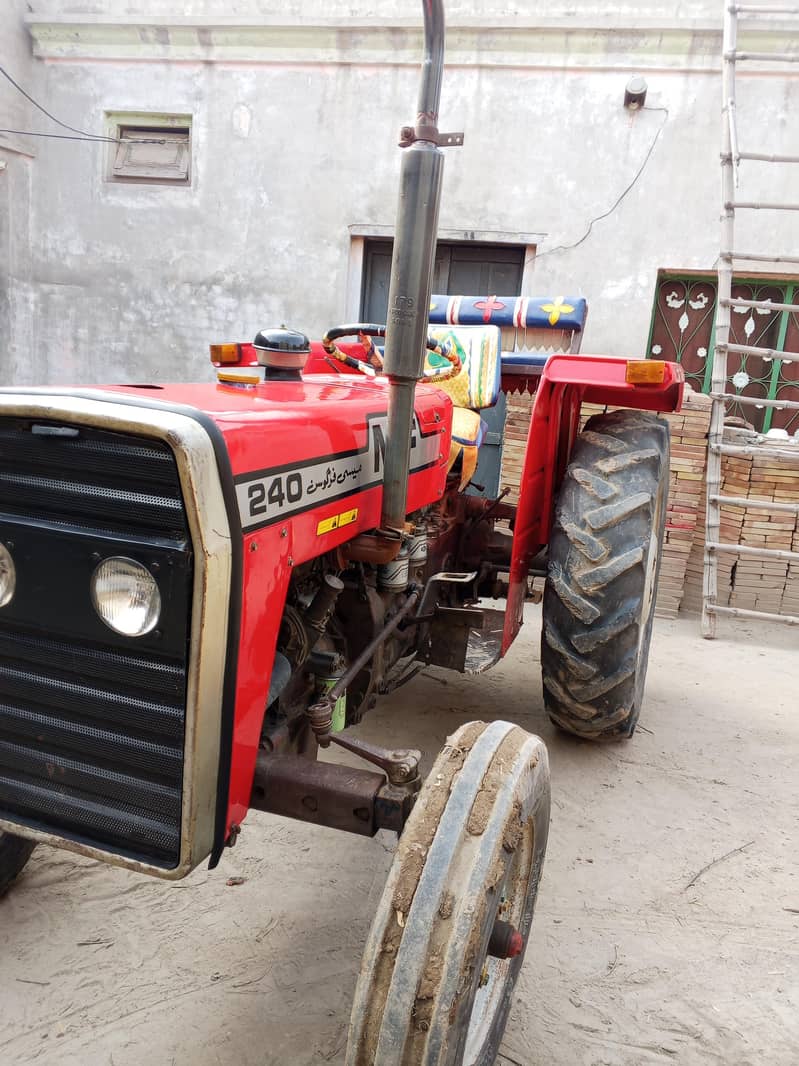 میسی فرگوسن 240 3