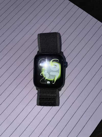 Apple Watch Series 6 (Complete Box)