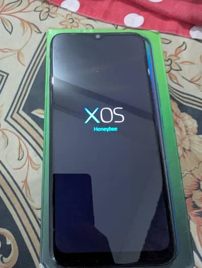 Infinix hot-8 lite