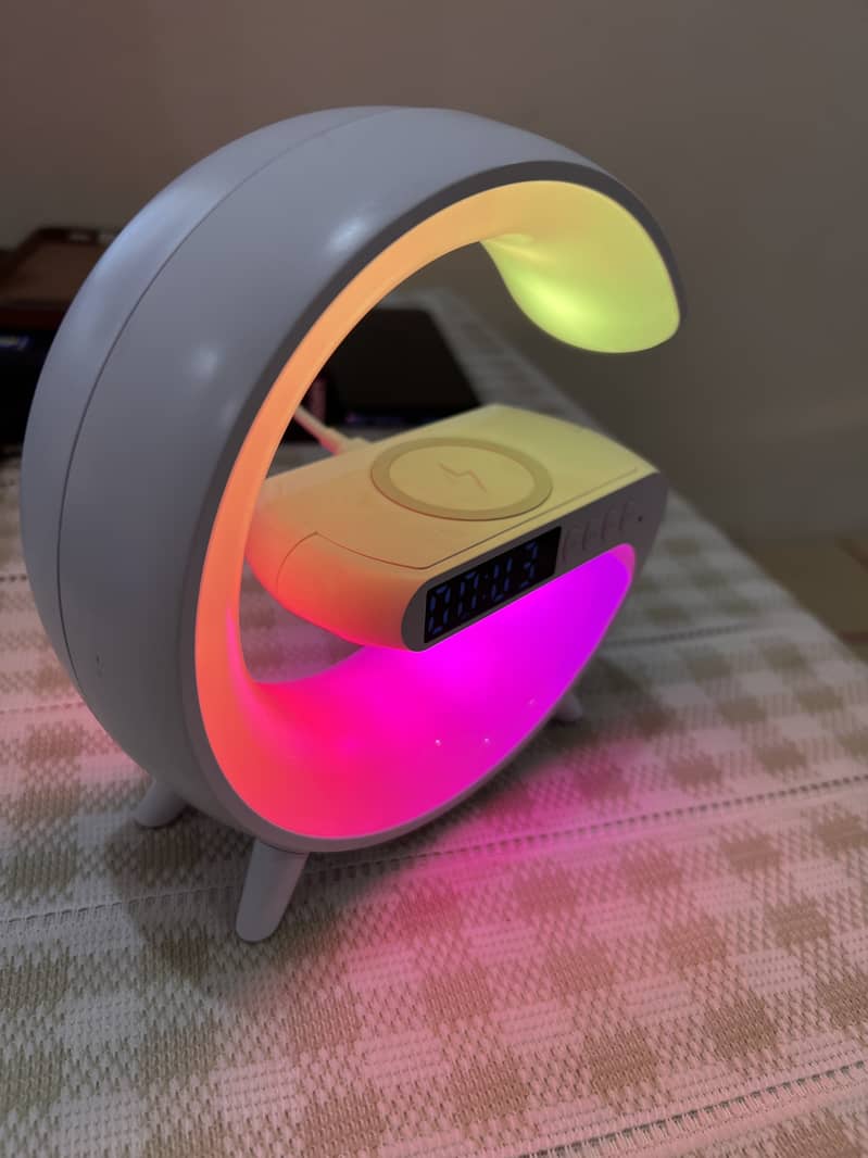 Multifunction Wireless charger 6