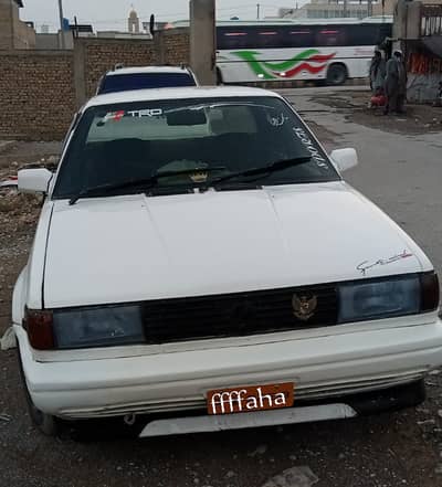 Nissan Sunny 1990