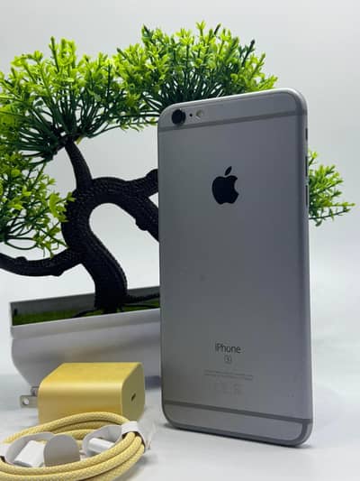 Iphone 6 s puls 128 GB my WhatsApp number 0320-82-95-997