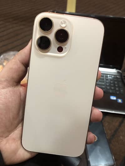 iPhone 16promax jv 256 10/10 condition 100 health