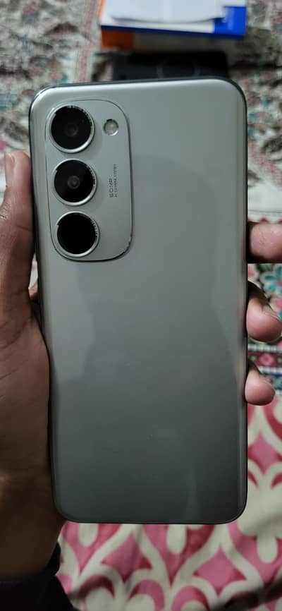 Tecno spark 40 pro plus with box and charger
