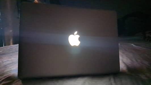 MacBook pro2012 1000gb memory 1tb My Whatsapp 03107664052