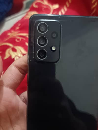 Samsung A72 with box