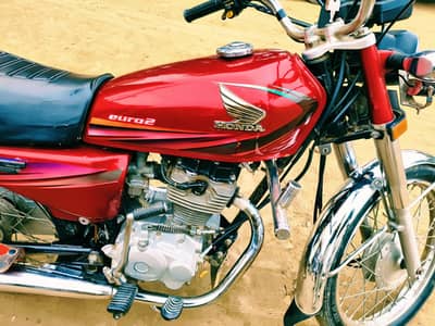 Honda CG125 2014 Sahiwal Number condition 10/10