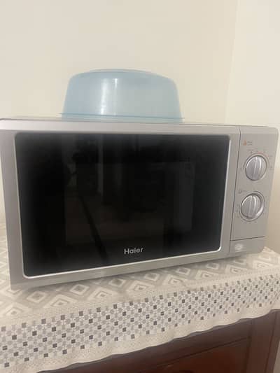 Microwave Oven Available for immediate Sale