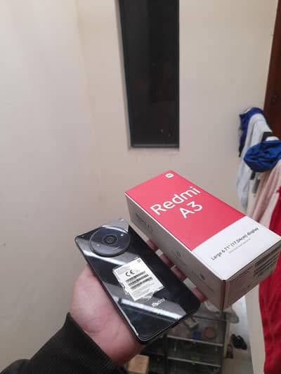 redmi A3 4/64 with complete box accessories home used phone