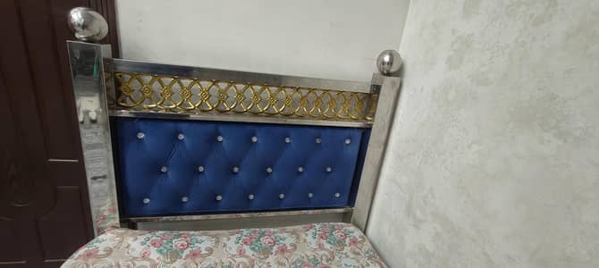 single bed heavy steel with mattress