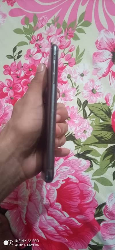 Urgent sell 10by 9 condition