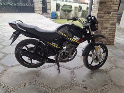 YBR 125 G motorcycle