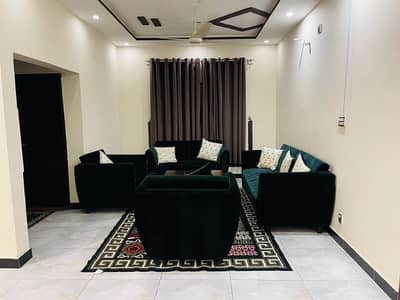 Furnished Villa 3Bed DDL 125sq Yd Villa FOR RENT At ALI BLOCK All Amenities Nearby Including MOSQUE, General Store & Parks
