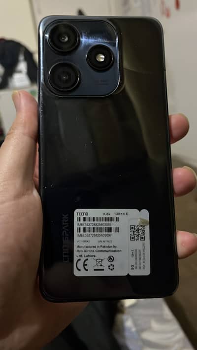 Tecno spark 10c 4+2/128
