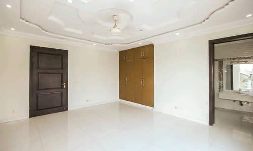 House # 12 Marla House For rent In Gulberg Gulberg