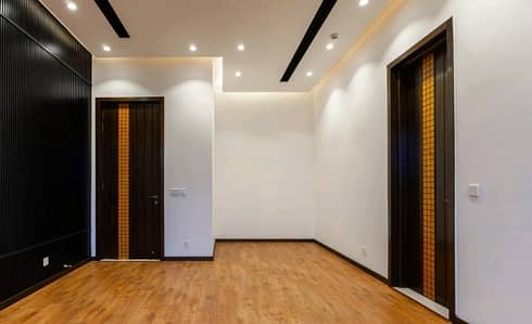 Ready To Buy A House In Gulberg Gulberg