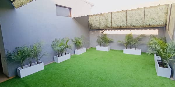 Premium Titanium Fiberglass Rectangular Planter